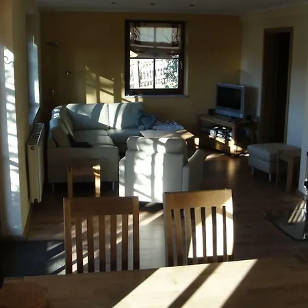 Ferienhaus-bergtraum-ferienwohnung-fanni * Oberwiesenthal