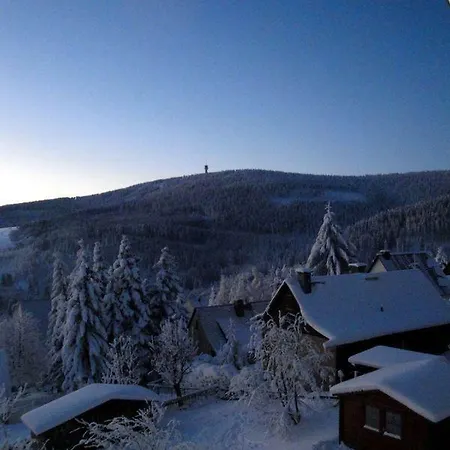 Ferienhaus-bergtraum-ferienwohnung-fanni Apartman Oberwiesenthal
